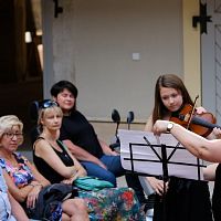 20170629230429-51fb2c03-me