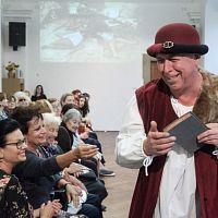 20181104181239-68e2ef9b-me