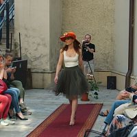 20170629215807-9e1b09f8-me