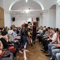 20191107213236-425d61bd-me