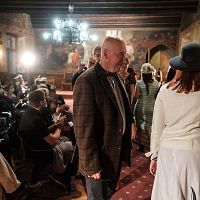 20201007010325-351710e7-xl