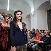 20191107215239-648a47af-me