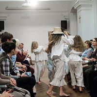 20181104163502-3a220085-me