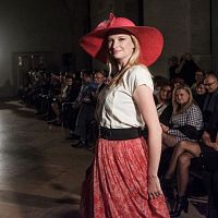 20181114191603-2eb1ef43-me