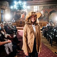 20201007010208-9d4e3144-la