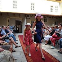 20170629215627-6bf3bbda-me