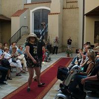 20170629215707-fa40d7cf-me