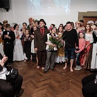 20191107224544-566f6492-me