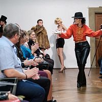 20191107221615-3a37d6f9-me