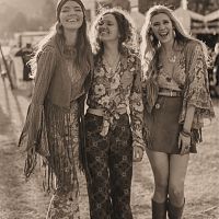 20250809-494m-hippies