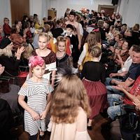 20191107224611-fd542ad8-me