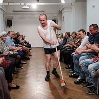 20191107213048-954241b2-me