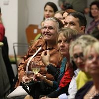 20191107230014-db62ea65-me