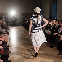 20181104193036-fbe8d965-me