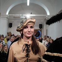 20191107214916-056d7393-me