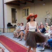 20170629215614-9994b6de-me