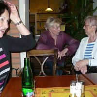 20160426234345-063690a5-me