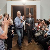 20181104171800-b35c4b05-me