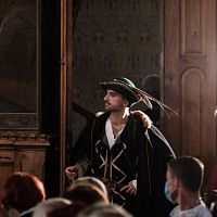 20201007130453-6e34b581-la