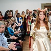 20191107215212-ae5055d4-me