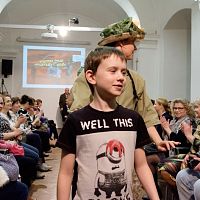 20170401174700-2c842869-me