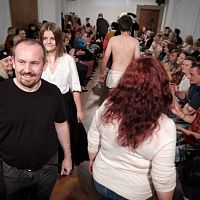 20191107224653-aec85f49-me