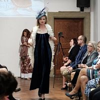 20181104165558-5cd9b339-me