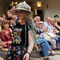 20170629215656-eb29ffb5-me