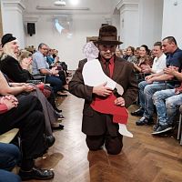 20191107223700-b0ef7171-me