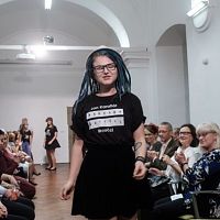 20181104162715-34a40559-me