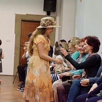 20170401173259-50a8b066-la