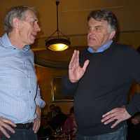 20160426234752-a42f2916-la