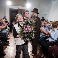 20191107224522-03138ce0-me