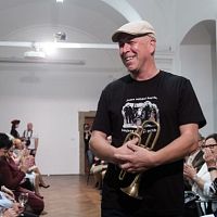 20181104162730-fc64336b-me