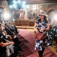 20201007010144-7eaa4af7-la