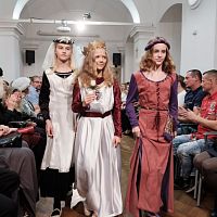 20191107214410-5a69b10a-la