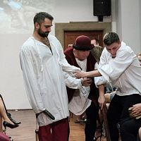 20181104164239-53338659-me