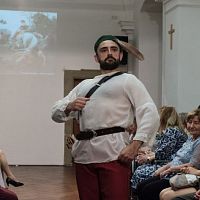 20181104164940-bd315fd5-me