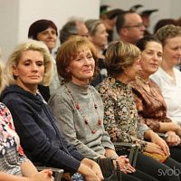 20191107230653-454b2982-me