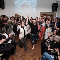 20191107224333-c06bbc82-me