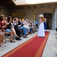 20170629231554-bc0f6b24-me