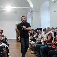 20181104174355-ae5bae36-me