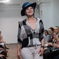 20181104163045-5c7d2e4c-me