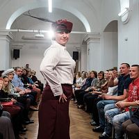 20191107205904-7c0c46d1-la