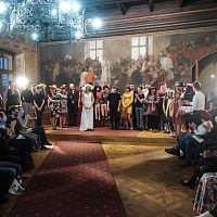 20201007010249-78082338-xl