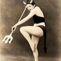 20250809-405m-Halloween-costumes-1920