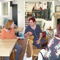 20180528230739-7b195578-la