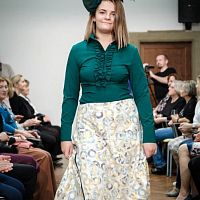 20191107210924-6428ba17-la