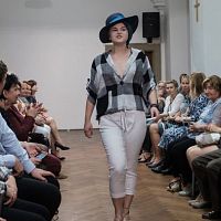 20181104163043-d604c6a4-me