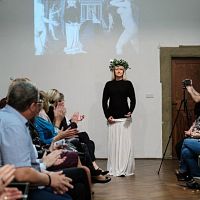 20191107223721-10f79bd5-me